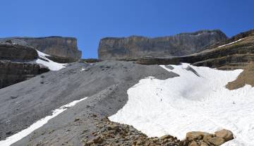 rando-Breche-de-Roland.JPG