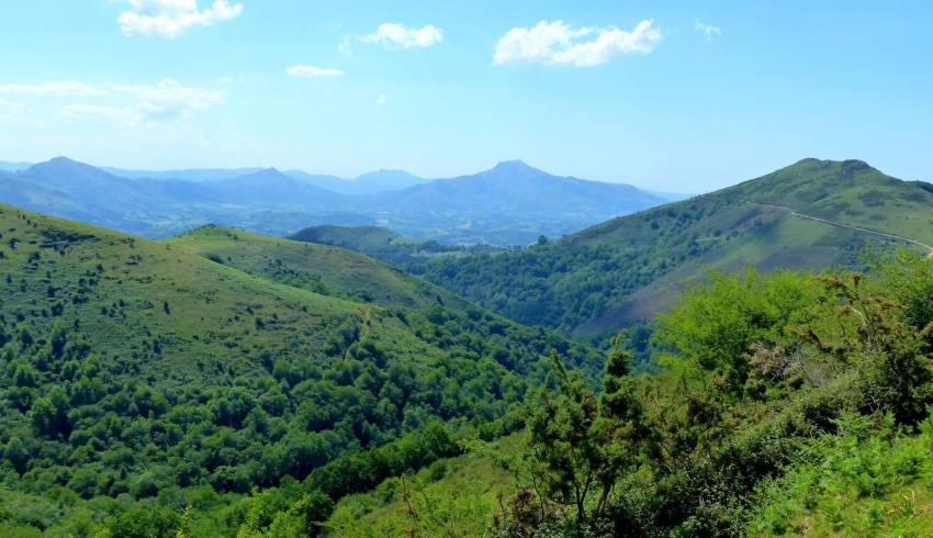 VTTAE-au-Pays-Basque.jpg