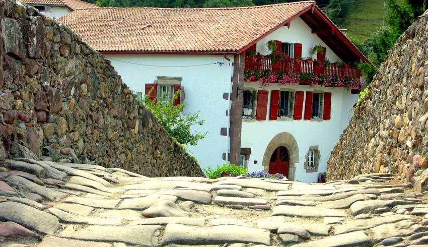 pont-romain-Baigorry-Pays-Basque.jpg