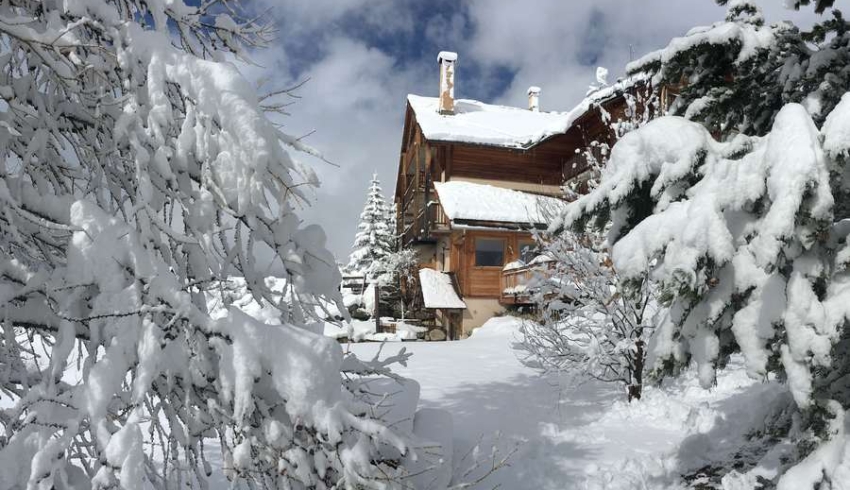 hotel_tout_confort_nevache.jpg