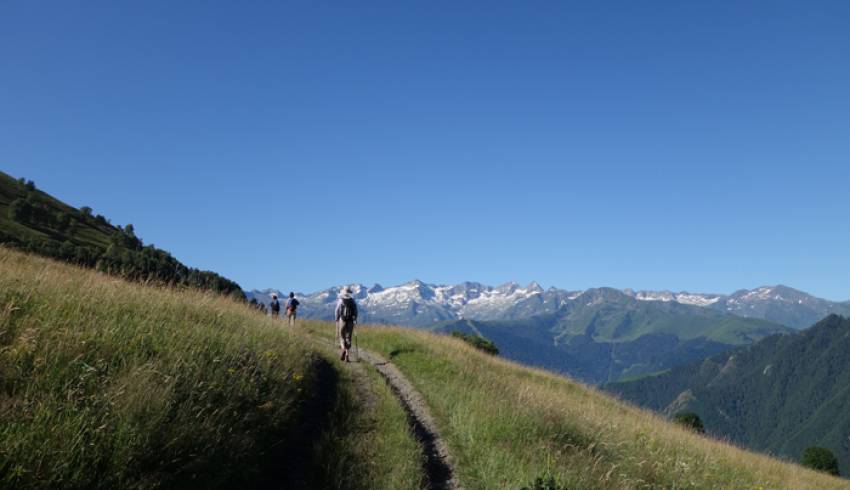 randonnee-dans-les-pyrenees-2.jpg