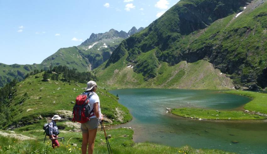 trek-dans-les-pyrenees-centrales.jpg